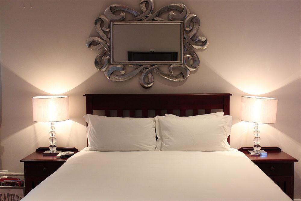 Nauntons Guest House & Wedding Venue 莱迪史密斯 外观 照片