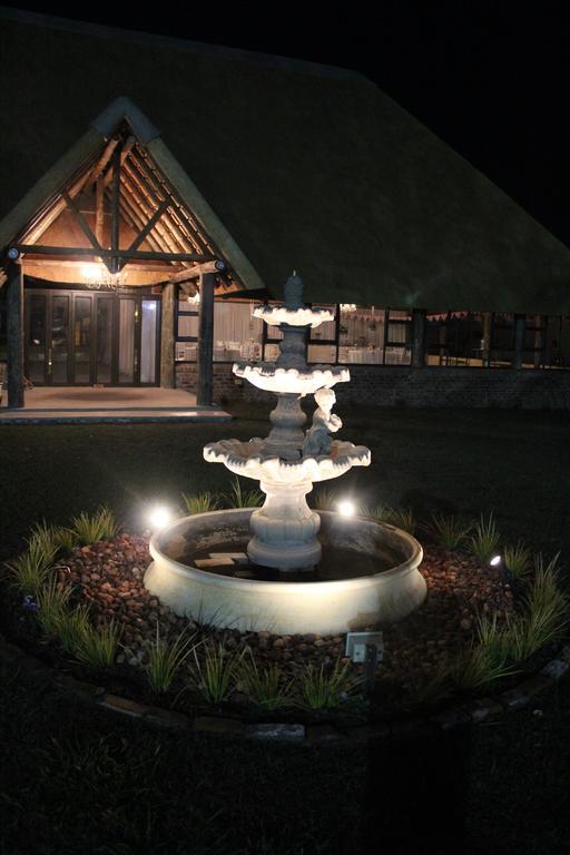 Nauntons Guest House & Wedding Venue 莱迪史密斯 外观 照片