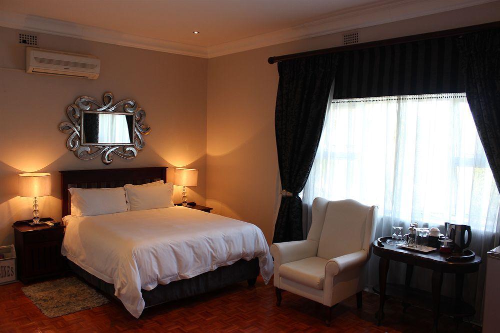 Nauntons Guest House & Wedding Venue 莱迪史密斯 外观 照片