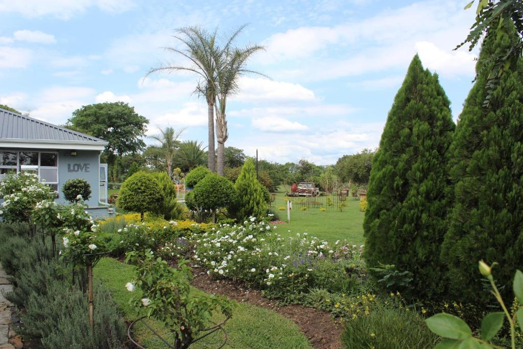 Nauntons Guest House & Wedding Venue 莱迪史密斯 外观 照片