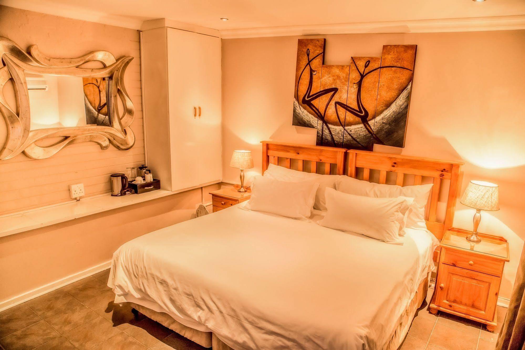 Nauntons Guest House & Wedding Venue 莱迪史密斯 外观 照片
