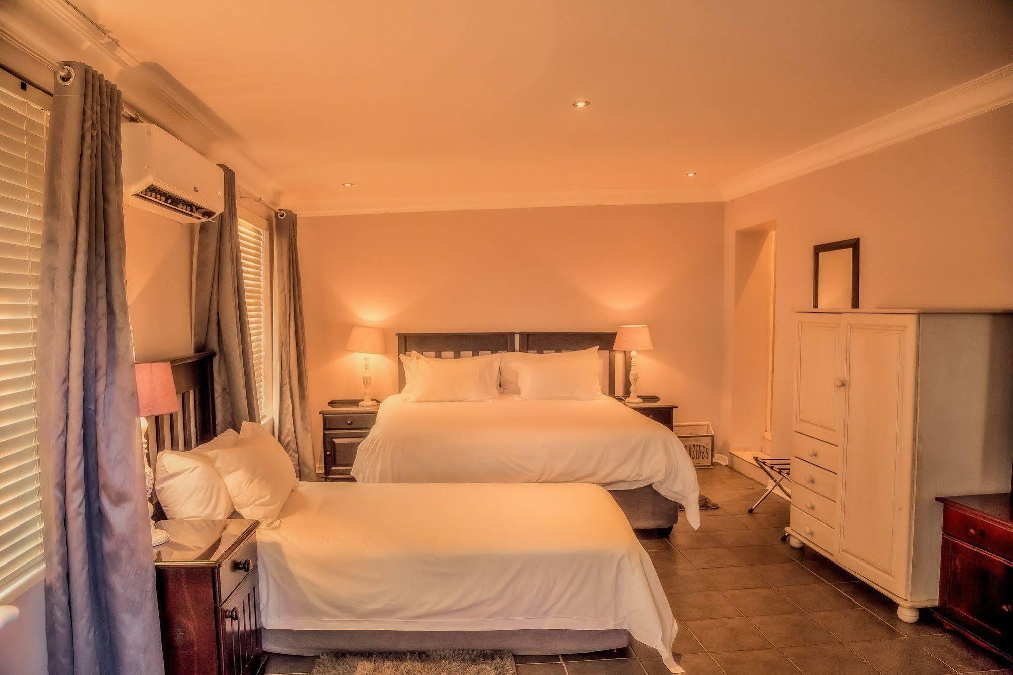 Nauntons Guest House & Wedding Venue 莱迪史密斯 外观 照片